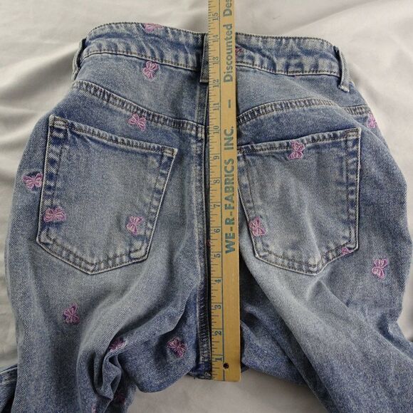 Tinseltown Juniors Embroidery Butterflies Distressed Jeans Size 7 - Picture 10 of 10